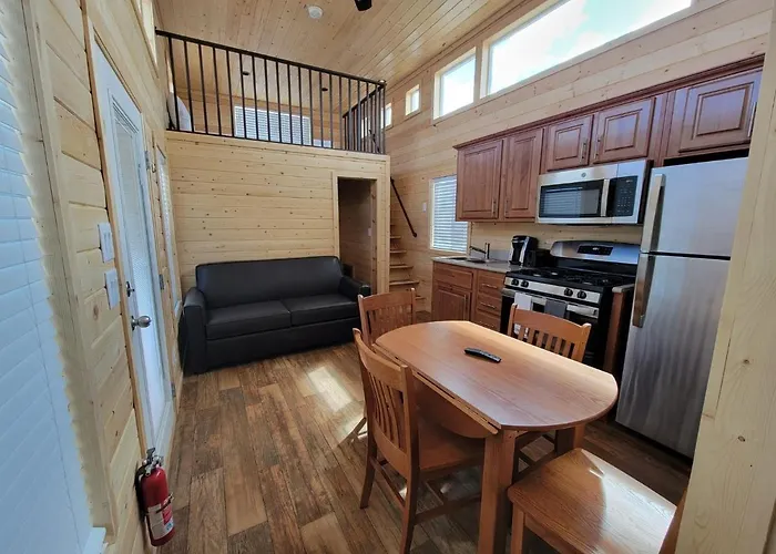 Chalet 073 Tiny Nr Grand Canyon South Rim Sleeps 8
